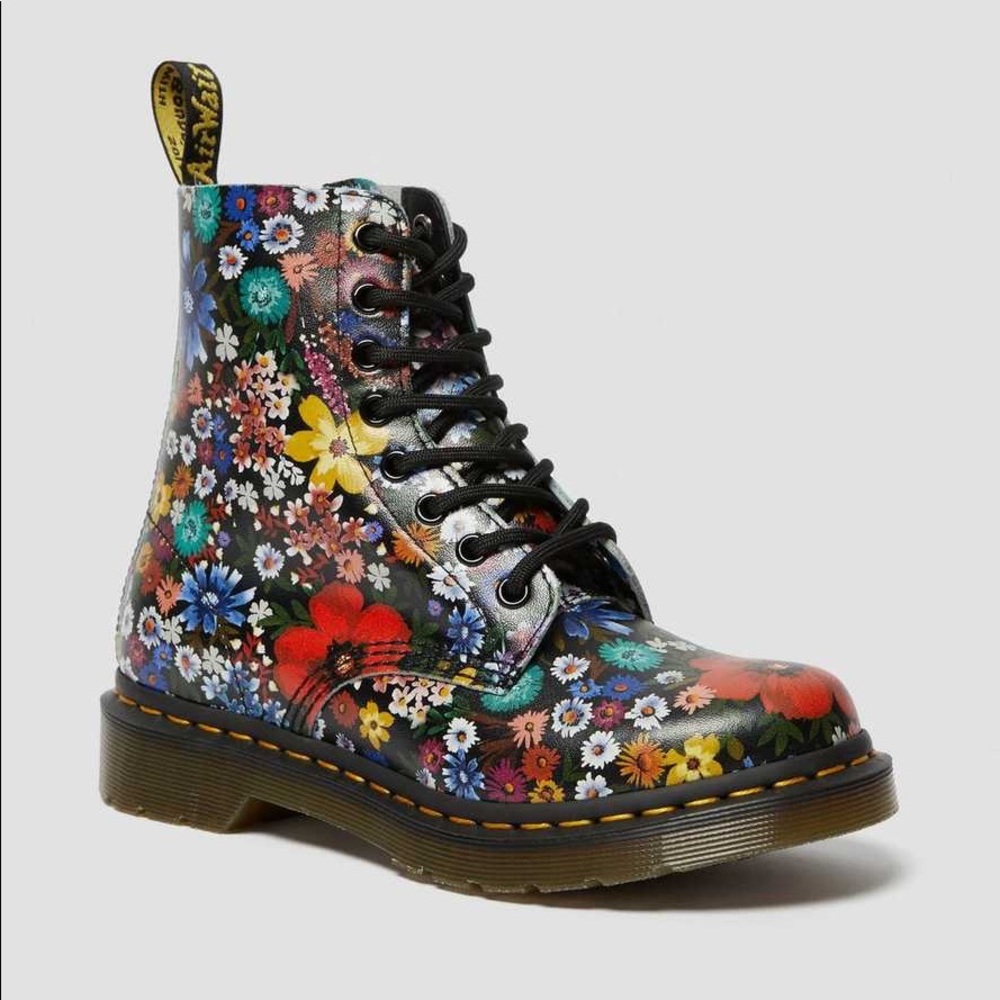 1460 Pascal Women’s Floral Lace Up dr martens